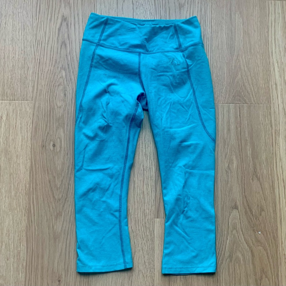 North Face teal 3/4 leggings XS